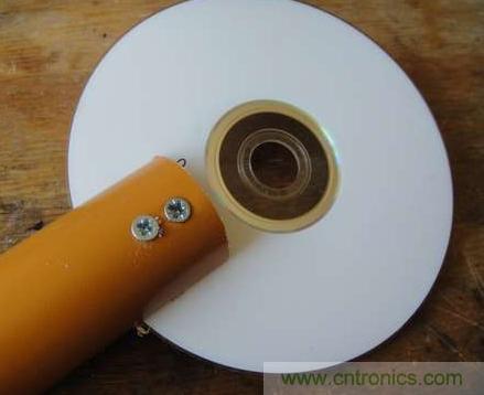想減少電費嗎？DIY一個迷你風力發電機吧
