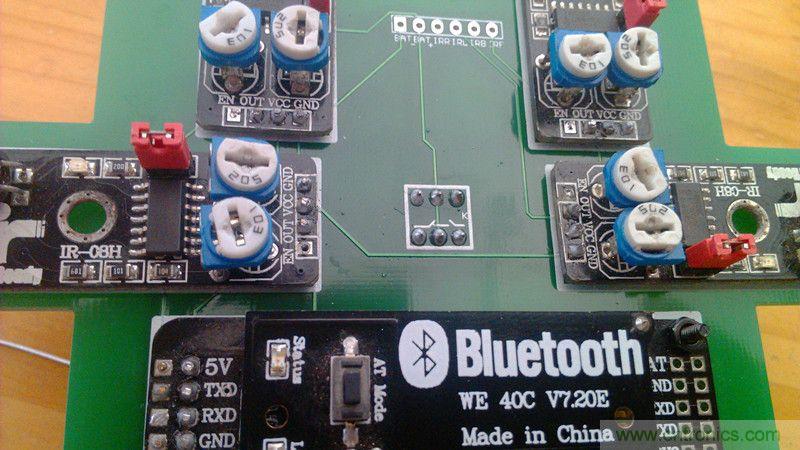 牛人力作！PCB版藍牙智能小車DIY