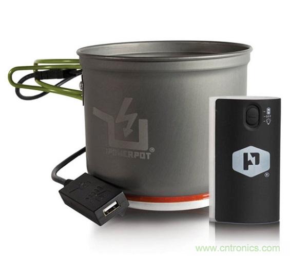 圖6：Powerpot設備利用熱源發電，使用者能一邊烹煮食物一邊為移動設備充電。