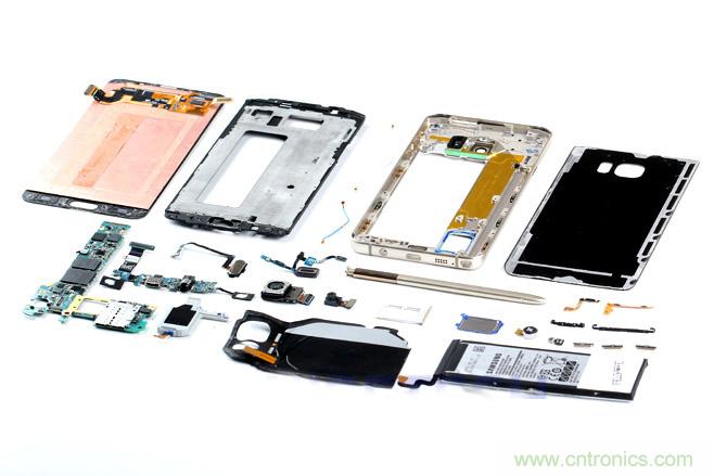 Galaxy Note5拆解，與S系列差距日漸模糊