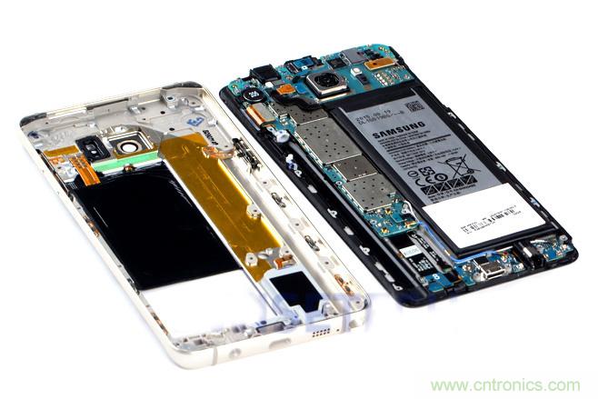 Galaxy Note5拆解，與S系列差距日漸模糊