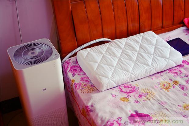 這個(gè)枕頭不僅能挽救睡眠還能挽救婚姻！